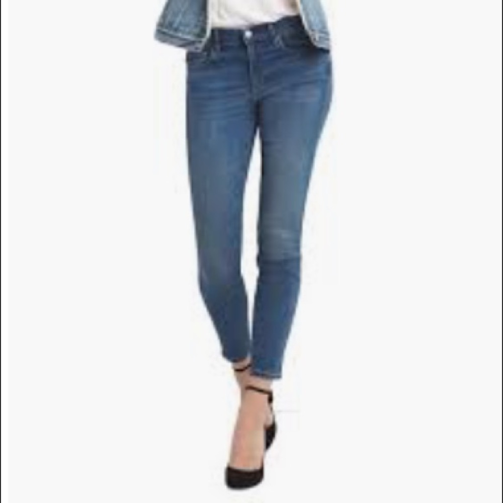 Gap Mid Rise True Skinny Jeans